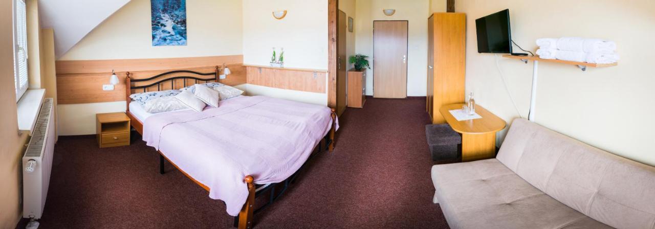 Penzión Marco Polo Vrútky Exterior foto